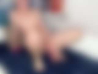 Lia's Live Sex Cam Show
