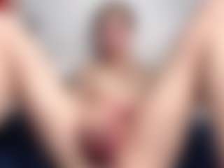 Lia's Live Sex Cam Show