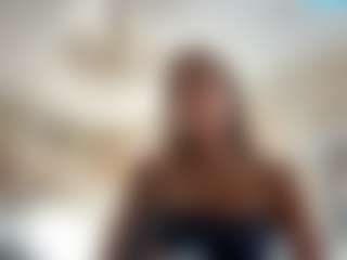Live cam show with TobyJuniper - Gamer MILF on Camming Site