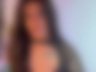 Live cam show with Desirable_lorine - Facial Piercings on CamwithHer