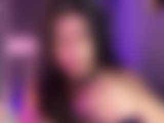 Live cam show with Desirable_lorine - Black Hair on Camsoda