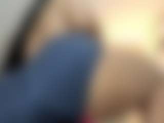 ARISSDELUNA's Live Sex Cam Show
