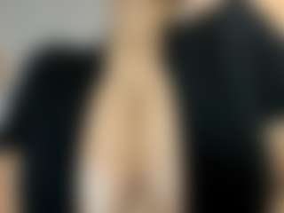 ARISSDELUNA's Live Sex Cam Show