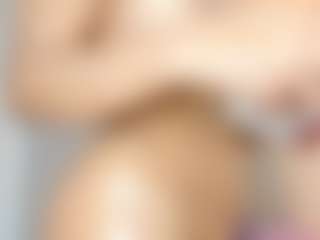 ARISSDELUNA's Live Sex Cam Show