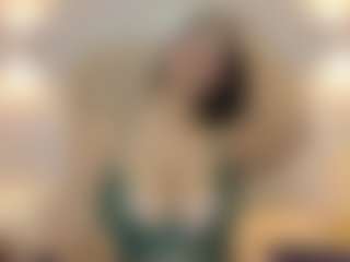 ARISSDELUNA's Live Sex Cam Show