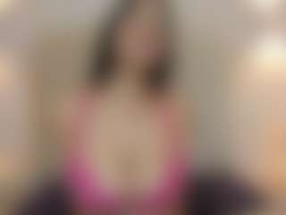 ARISSDELUNA's Live Sex Cam Show