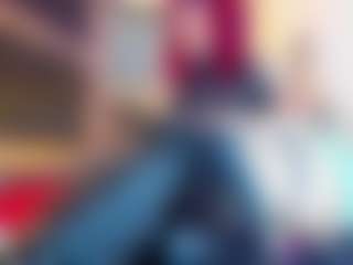 Live cam show with Giocondaa - Lean on Camsoda Late Night