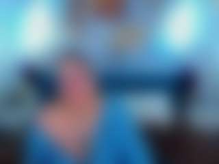 Kity-Mooree's Live Sex Cam Show