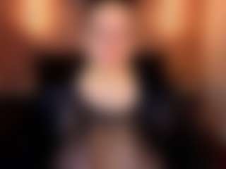 Kity-Mooree's Live Sex Cam Show