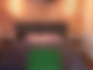 Kity-Mooree's Live Sex Cam Show