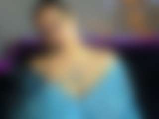 Live cam show with Kity-Mooree - Upskirt on nudelive.tv