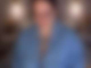 Kity-Mooree's Live Sex Cam Show