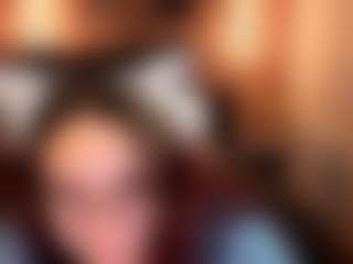 Live cam show with Kity-Mooree - Camel Toe on Cam Slut