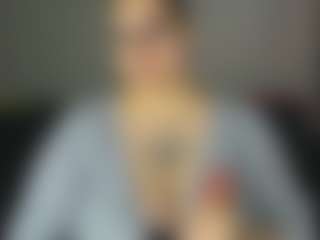 Kity-Mooree's Live Sex Cam Show