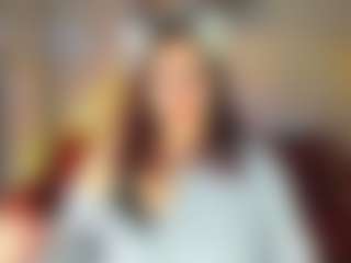 Live cam show with Kity-Mooree - Moaning on instabang