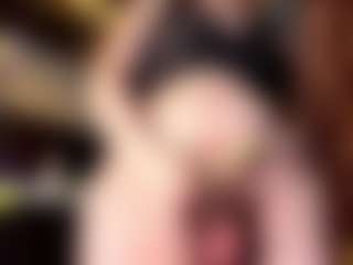 Live cam show with vynilaforever - White on Camsoda | united states