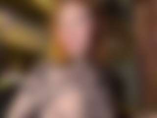 Live cam show with vynilaforever - Tease on liverealitysex.com