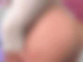 Live cam show with Alondra darling - Smoking on liverealitysex.com