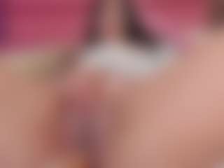 Live cam show with Alondra darling - Smoking on CamwithHer