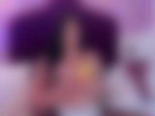 Live cam show with Alondra darling - Raven Hair on Camsoda