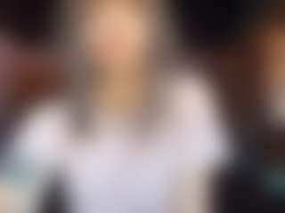 Mia's Live Sex Cam Show
