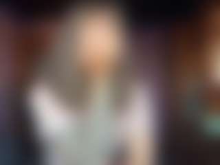 Mia's Live Sex Cam Show