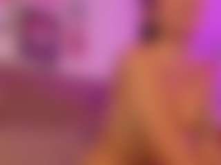 Live cam show with Mariana - Wet on SinfulBabes