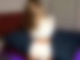 Live cam show with Melissa - Erotic Dance on 1on1-livenow