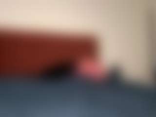 Live cam show with Melissa - Foot Fetish Blonde Hair on milfzrlive.com