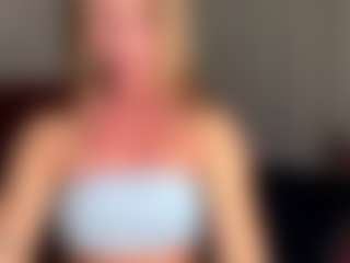Live cam show with Melissa - Solo on Camsoda