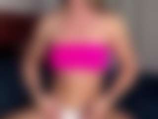Live cam show with Melissa - Domination on Camsoda