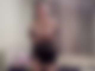 ChristiniaReburn's Live Sex Cam Show