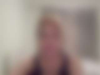 ChristiniaReburn's Live Sex Cam Show