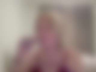 Live cam show with ChristiniaReburn - College Curvy on Camsoda
