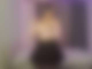 Live cam show with ChristiniaReburn - Nipple Piercings on Camsoda