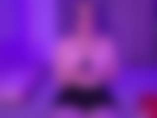 ChristiniaReburn's Live Sex Cam Show