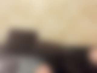 Pokaz na żywo z ChristiniaReburn - Facial na Camsoda