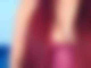 Live cam show with Emma-Hope - Thick on madthumbs