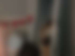 EmmaSagge's Live Sex Cam Show
