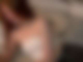 EmmaSagge's Live Sex Cam Show