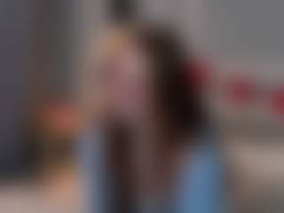 EmmaSagge's Live Sex Cam Show