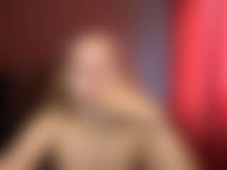 Live cam show with EulahSimoni - Blonde Hair Curvy on Adult Interactions