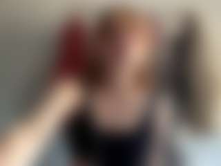 EustoliaWallett MILF webcam performer live streaming