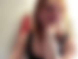 EustoliaWallett MILF webcam performer live streaming