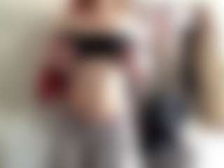 EustoliaWallett MILF webcam performer live streaming