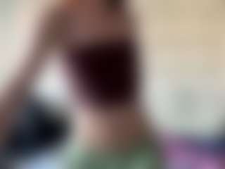 Live cam show with EustoliaWallett - Middle Aged on madthumbs