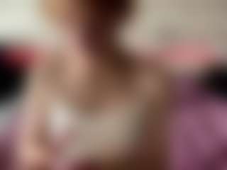 Live cam show with EustoliaWallett - Green Eyes on Camsoda