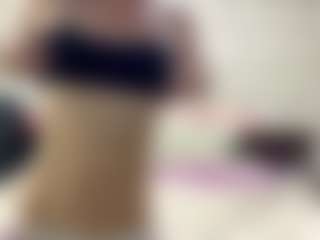 Live cam show with EustoliaWallett - Blonde Hair on SpankPalCams