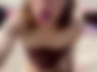 Live cam show with EustoliaWallett - Blonde Hair on Camsoda