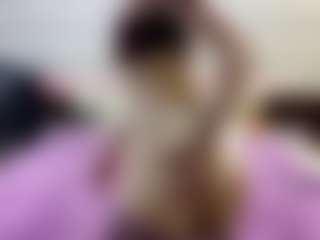 Live cam show with EustoliaWallett - Blonde Hair HD on Uber Horny